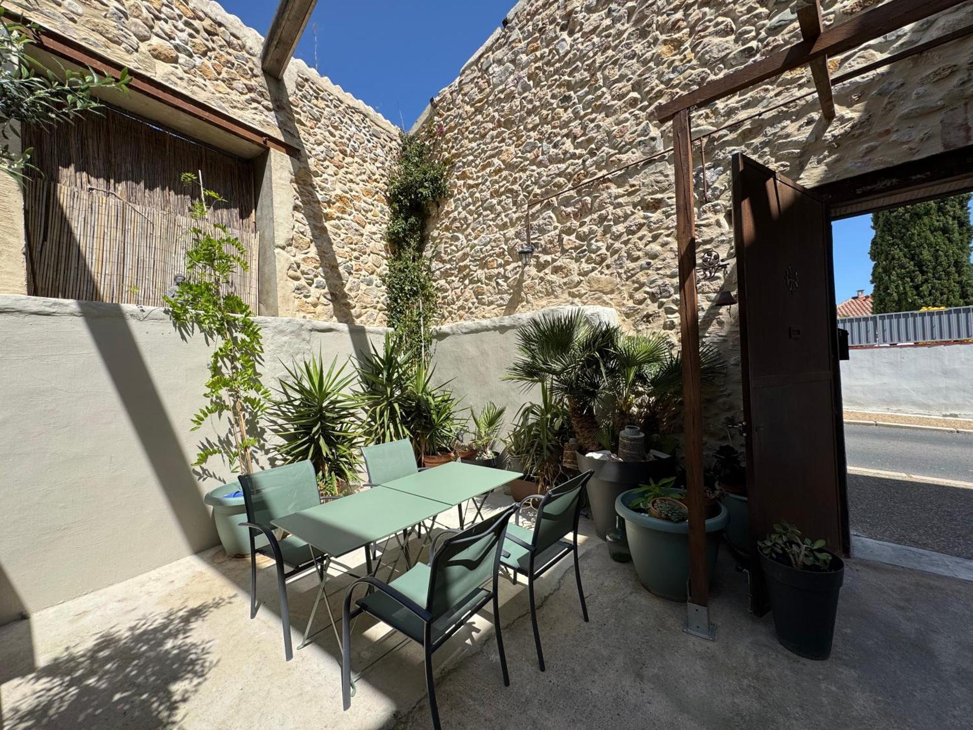 Casa Cessenon Bed & Breakfast Exterior photo